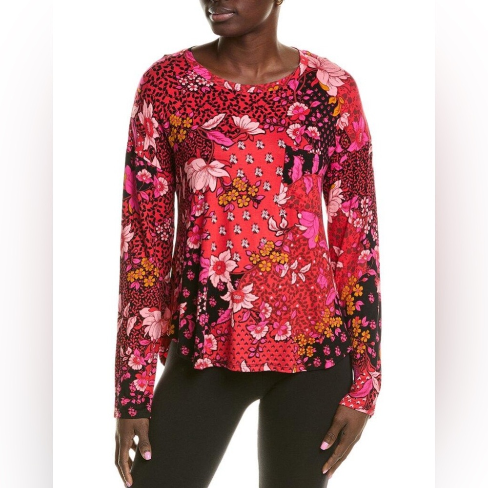 KENSIE Long Sleeve Floral Knit Top